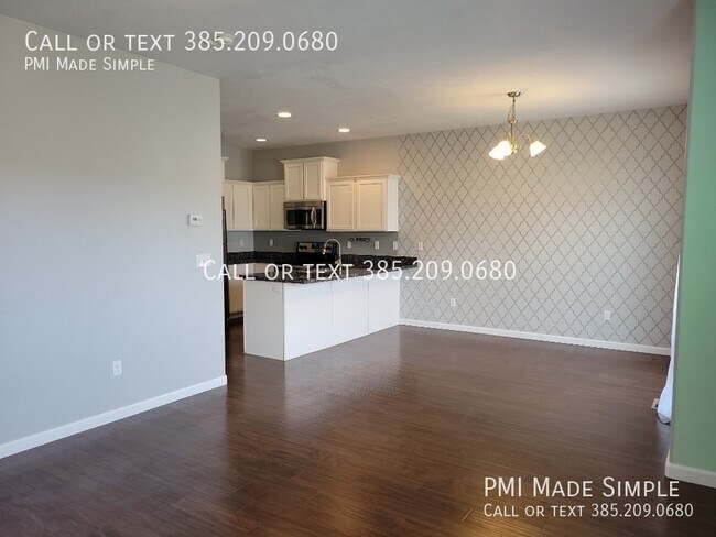 Building Photo - Gorgeous views in Silicon Slopes! $250 mov...
