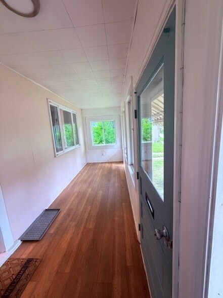 Foto del edificio - 634 Maple Ln