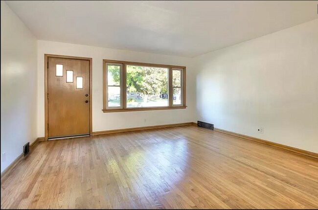 Front Door - 723 Parkwood Ave