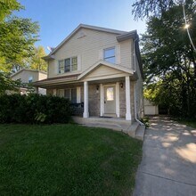 Building Photo - 1112 S 63rd St