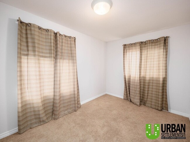 Foto del edificio - Midtown Coeur d’Alene Gem – Vaulted Ceilings, Large Yard & Prime Location!