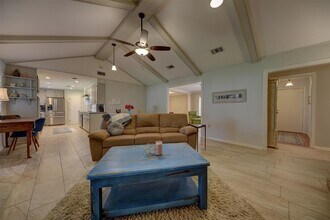 Building Photo - 2107 Timber Ln