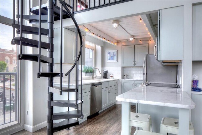 Foto del edificio - 1 Commercial Wharf