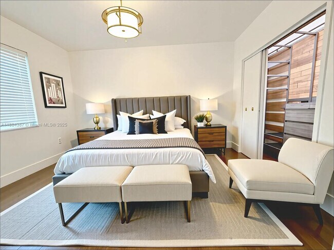 Foto del edificio - 1500 SW 18th St