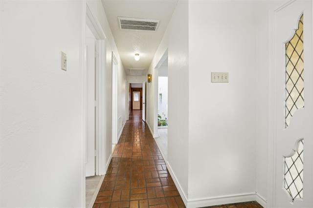 Foto del edificio - 7639 Dentcrest Dr