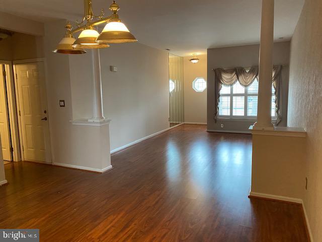 Foto del edificio - 8703 Normandy Dr
