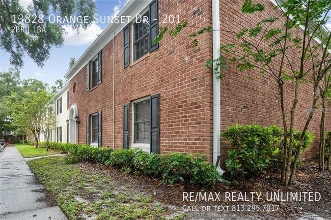 Building Photo - 13828 Orange Sunset Dr