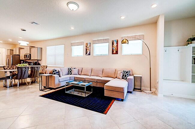 Building Photo - 15972 Cape Coral Lp