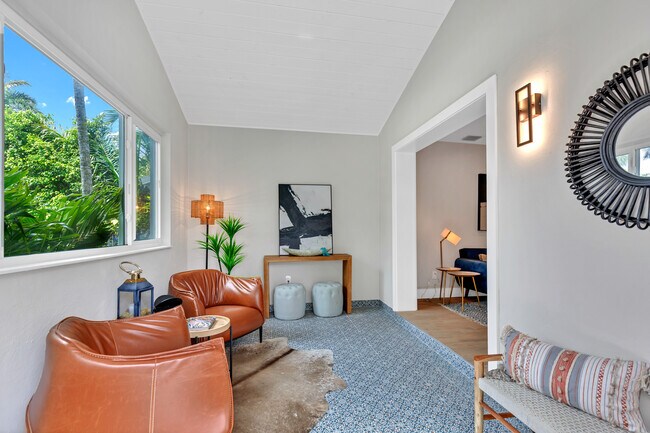 Foto del edificio - 1045 NE 84th St