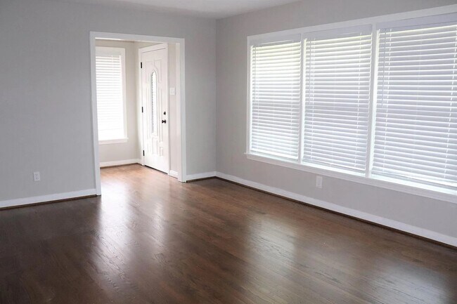 Foto del edificio - 3123 Conway St