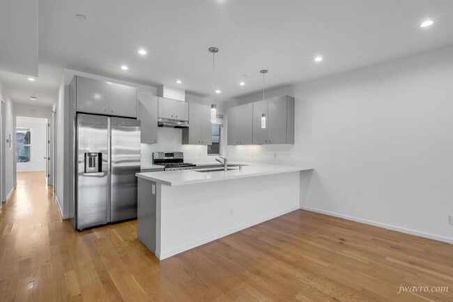 Foto del edificio - 1280 Hampshire St