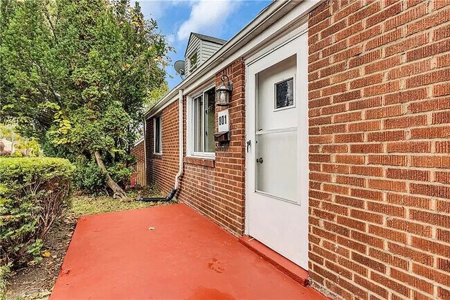 Front entry - 801 E Pittsburgh McKeesport Blvd