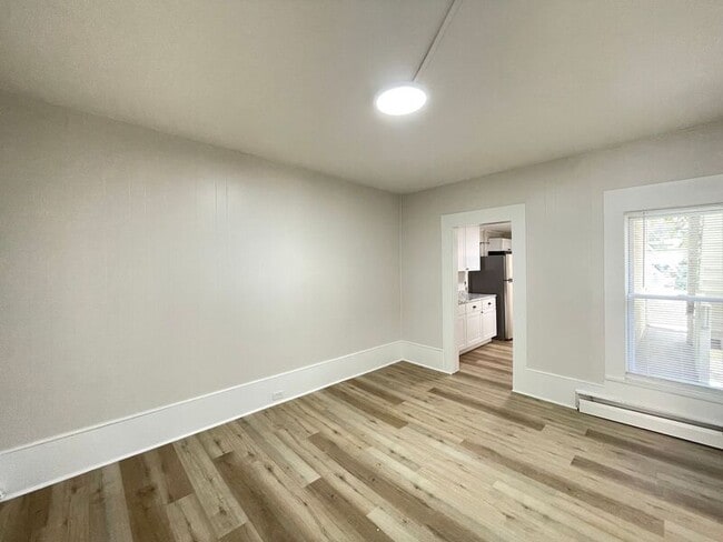 Building Photo - 49 Pennacook St
