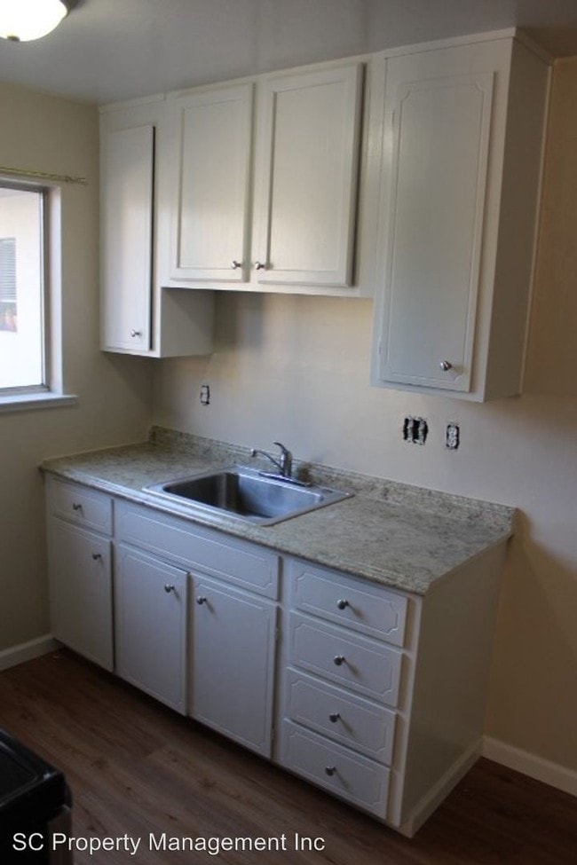 Building Photo - 506 Richmond Dr