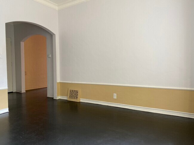 Dining Room - 10463 Ashton Ave