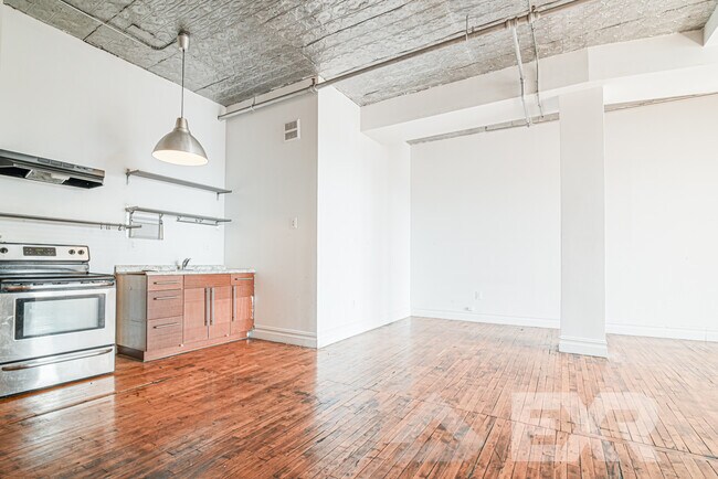 Building Photo - 1087 Flushing Ave