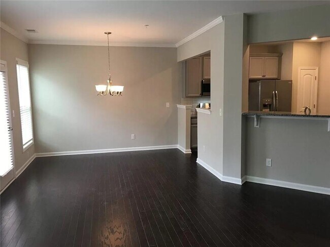 Building Photo - 1241 Foxcroft Ln