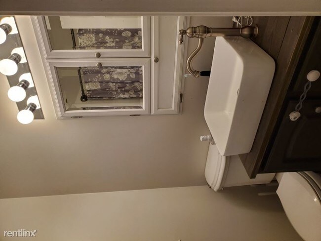 Foto del edificio - 3 br, 1 bath House - 406 Bertha Lane