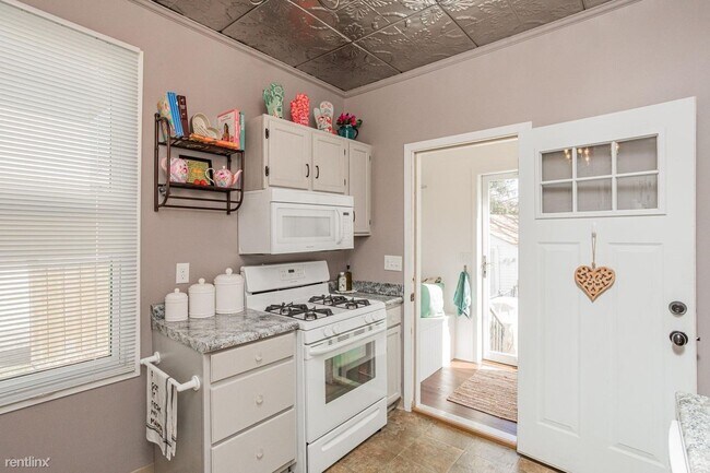 Foto del edificio - 1 br, 2 bath Condo - 282 Hamline Ave S