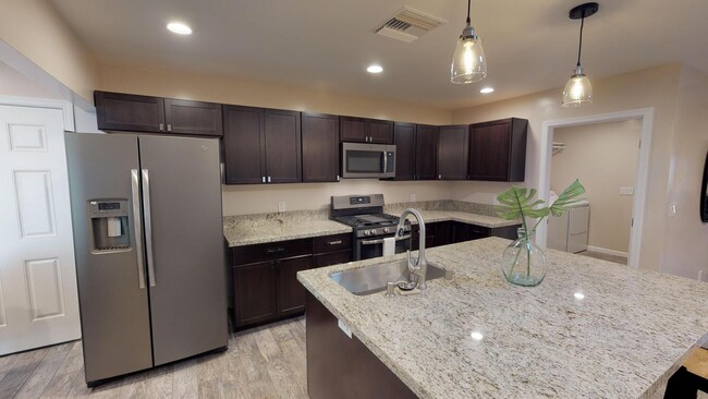 Building Photo - Room in 4 Bedroom Home at 1751 Catalina Blvd