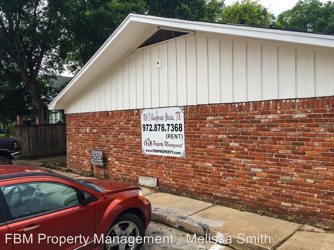Foto principal - 106 S Kaufman St