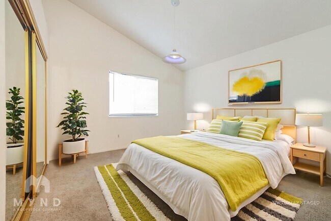 Foto del edificio - 5922 Shadow Park Dr