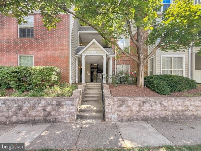 Building Photo - 12160 Penderview Terrace