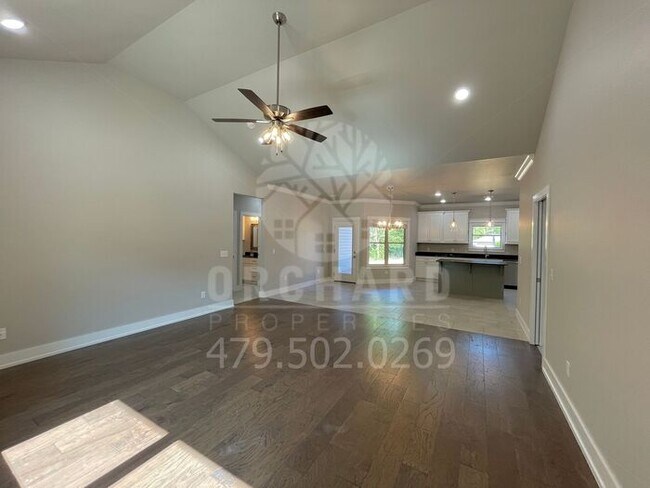 Foto del edificio - Bella Vista- Single-Family Home- Stunning Moseley Plan