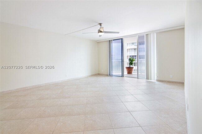 Foto del edificio - 16740 NE 9th Ave