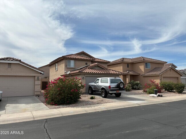 Building Photo - 22372 W Cantilever Ct