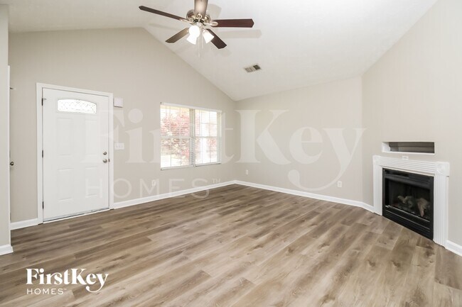 Foto del edificio - 55 Bramble Bush Trail