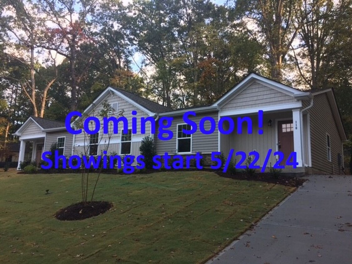 Primary Photo - Contemporary Duplex in Prime Downtown Cary...