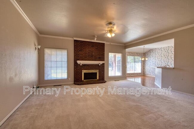 Foto del edificio - 15501 Arbuckle Heights