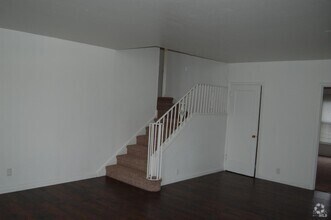 Building Photo - 148 N 3rd St