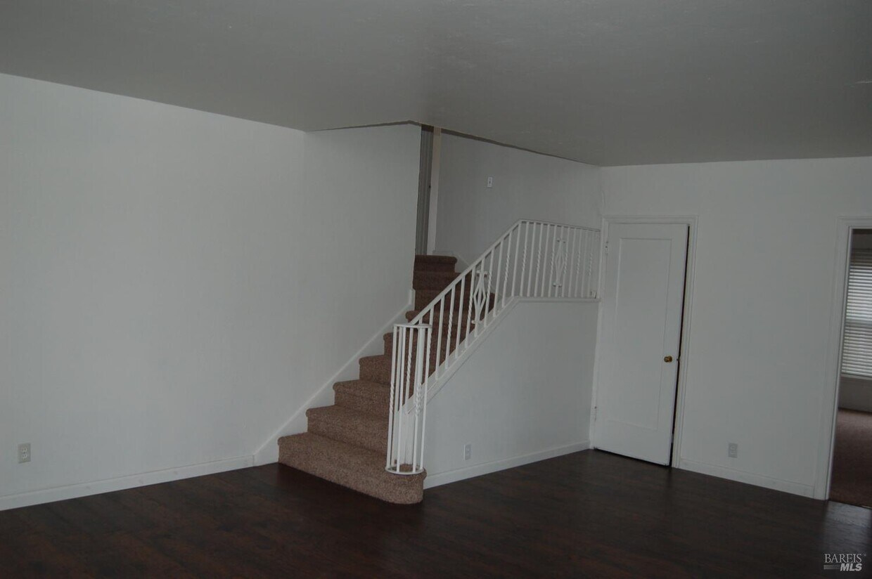 Foto principal - 148 N 3rd St