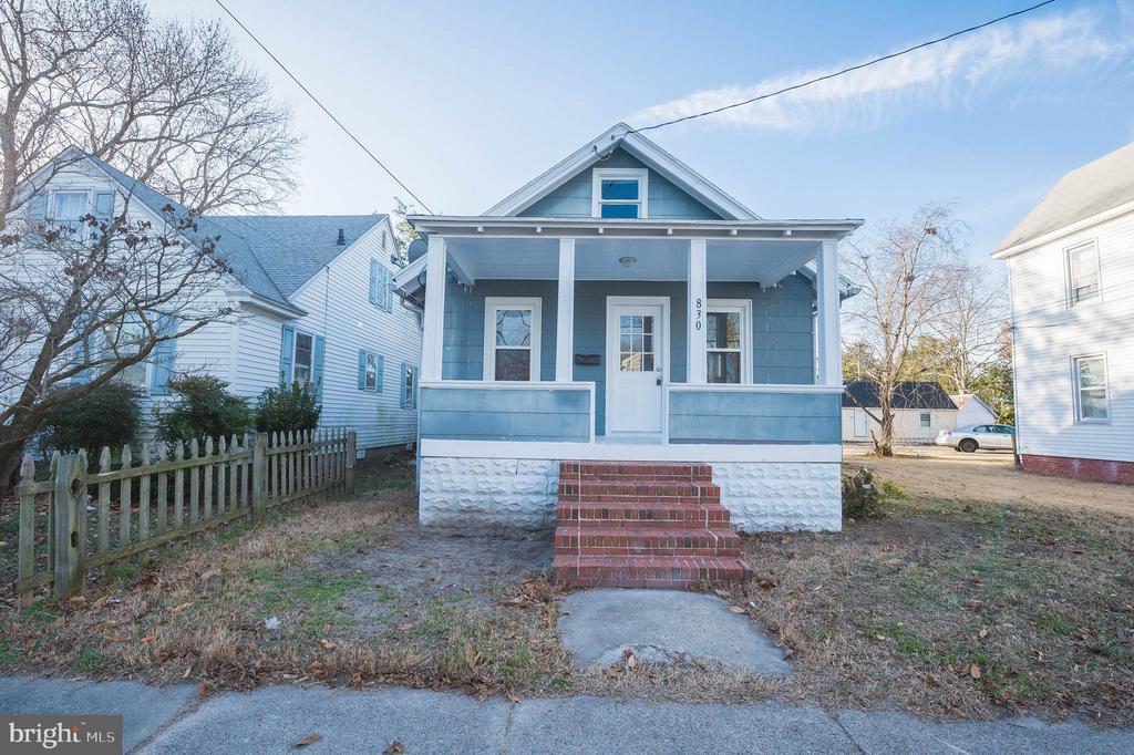 Foto principal - 830 S Division St
