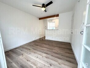 Building Photo - 1288 S Plymouth Blvd