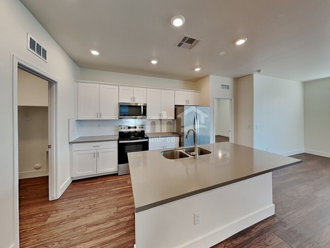 Building Photo - 21468 S 231st Way