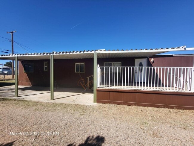 Building Photo - 3618 Lark Ln