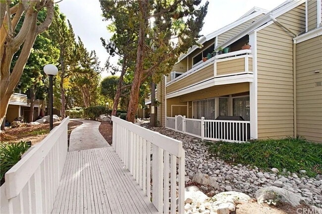 Foto del edificio - 3680 S Bear St