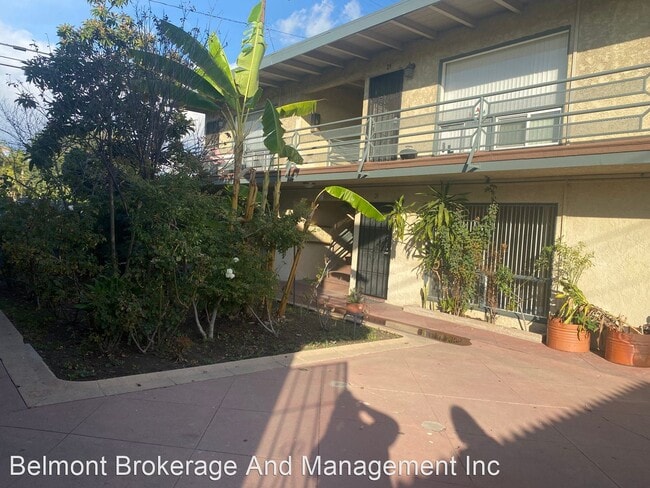 Building Photo - 1 br, 1 bath Apartment - 1518-40 E. ARTESI...