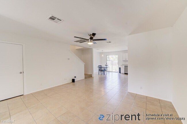 Building Photo - 3 br, 1.5 bath House - 14200 Sandifer Stre...