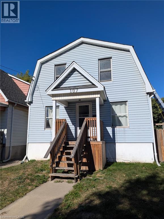Primary Photo - 107 London St N