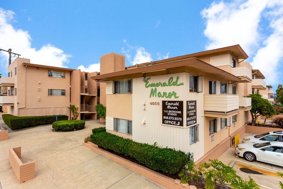 Emerald Manor Apartments