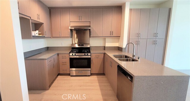 Foto del edificio - 168 S Monterey St