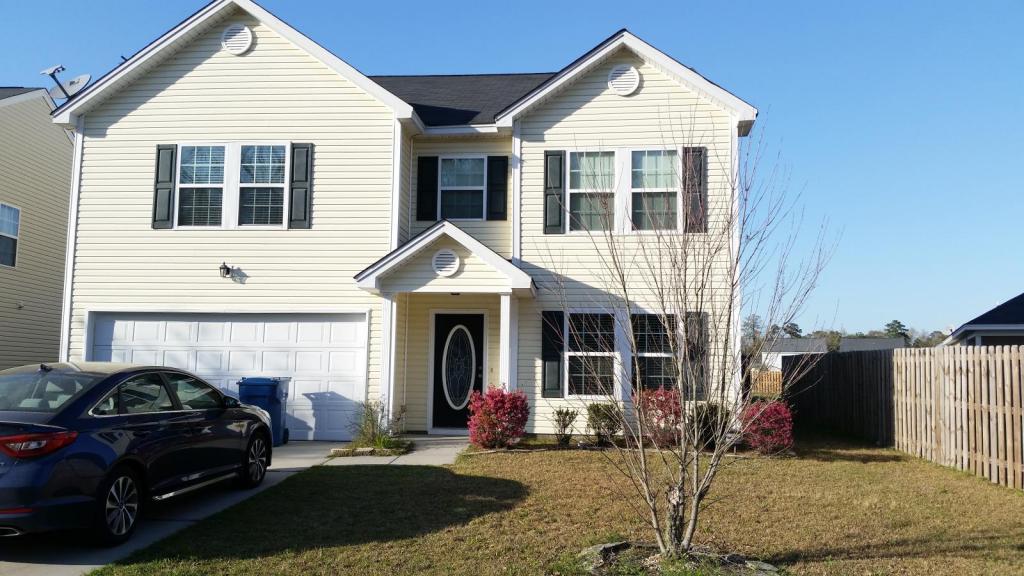 34 Lake Shore Blvd, Port Wentworth, GA 31407 House Rental in Port