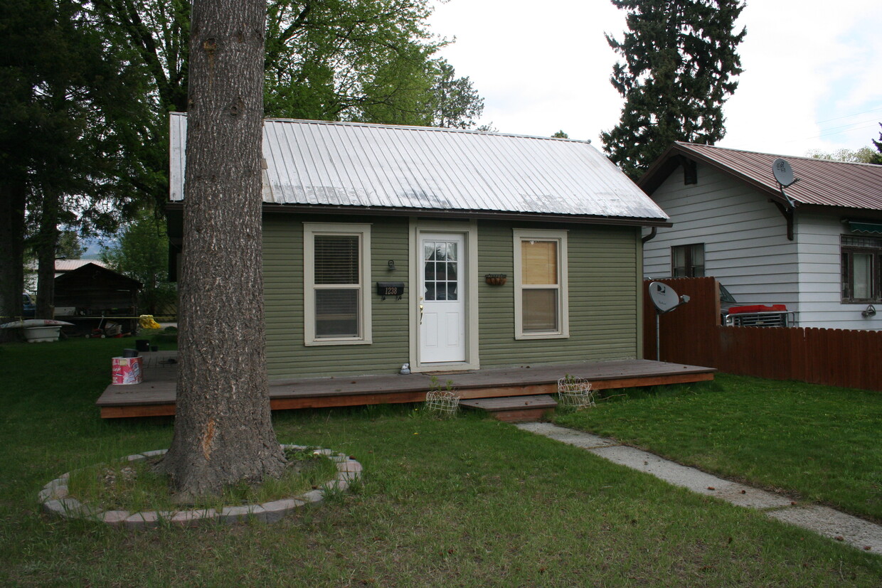 Primary Photo - 1238 2nd St