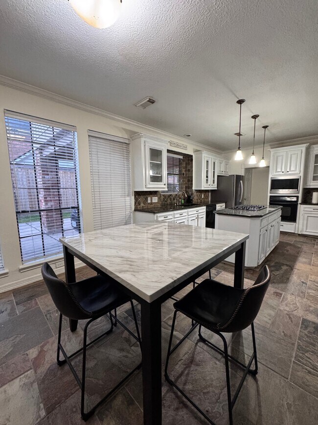 Foto del edificio - 8215 Turnmill Ct