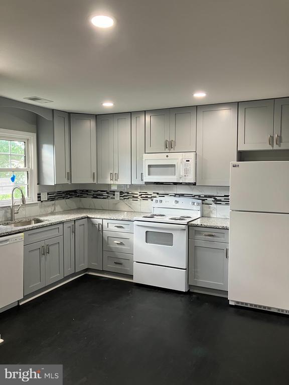 601 N Fairfax Blvd, Ranson, WV 25438 House Rental in Ranson, WV