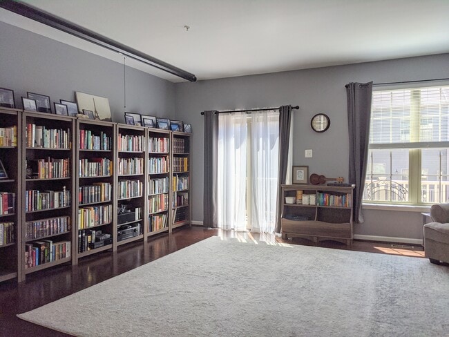 Building Photo - 2611 Bradish Ln